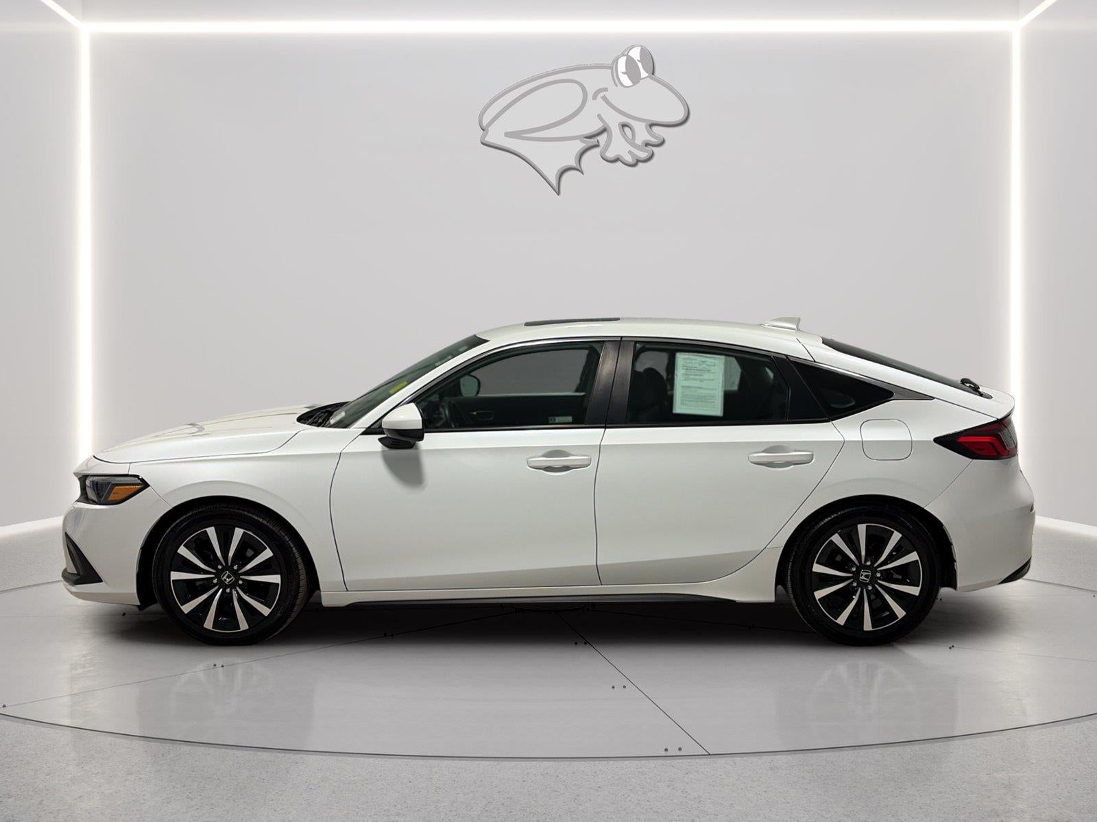 honda civic hatchback 2024 19XFL1H79RE000740 image honda civic hatchback 2024 19XFL1H79RE000740 image
